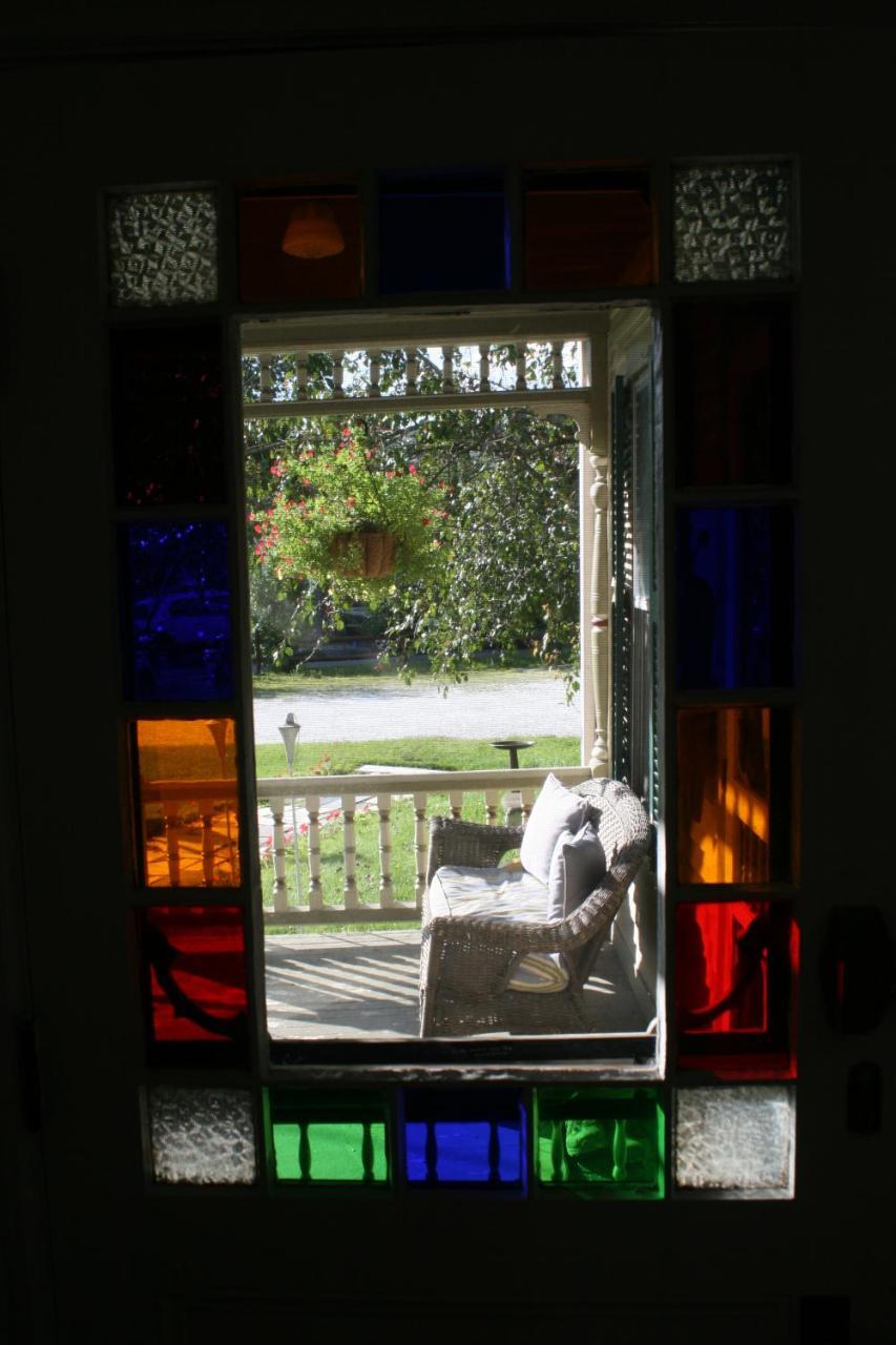 Richmond Victorian Inn Exterior photo